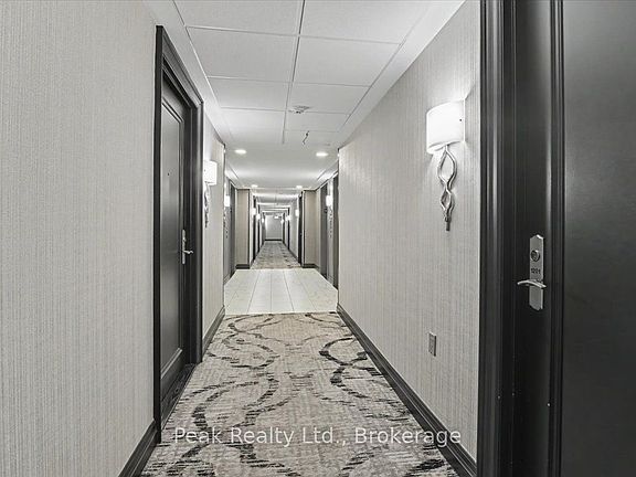 4th image of 61 Town Centre Ct #1201