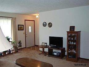 2nd image of 105 Waldo Cir