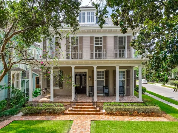 636 Pine St, New Orleans, LA 70118