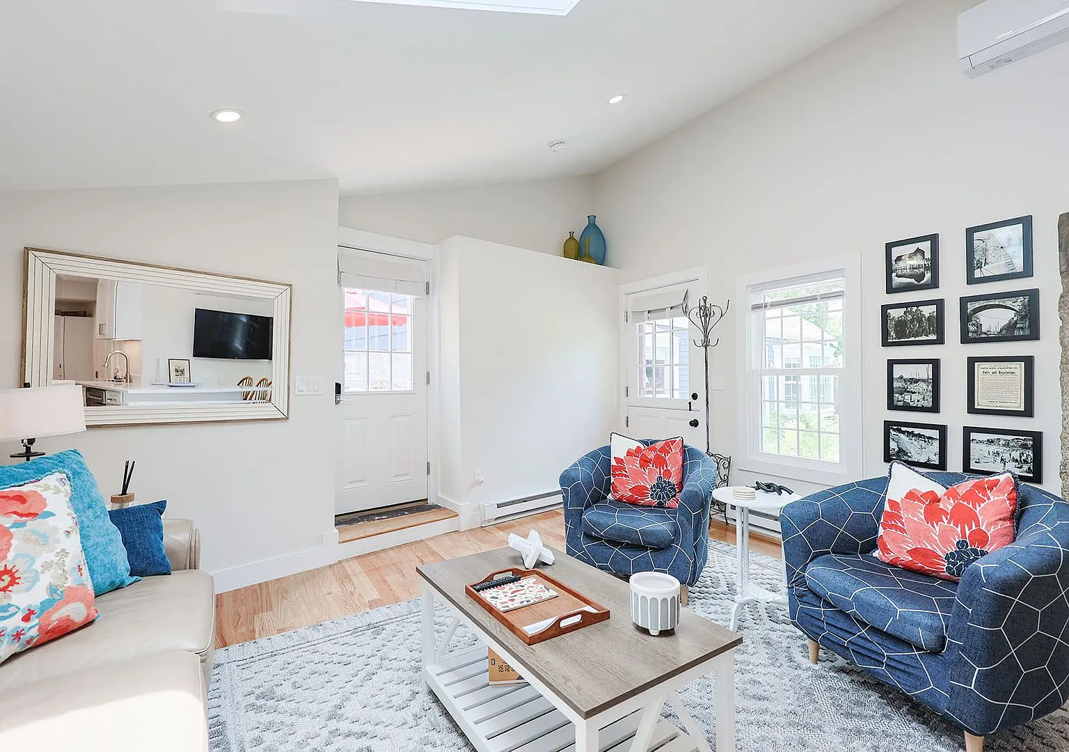 Winter Rental: Granite Cottage — Photo 2