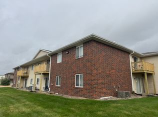 Prairie View Apartments, Fremont, NE 68025