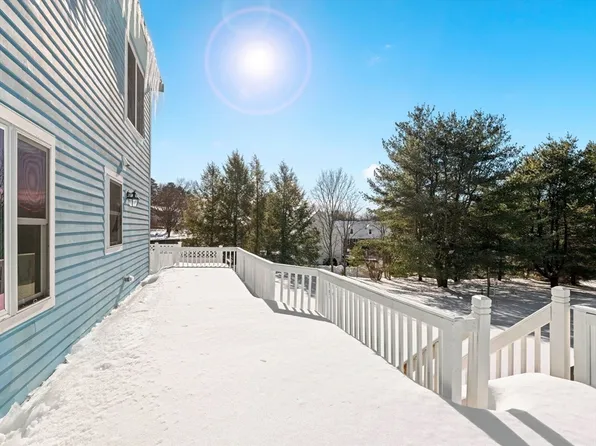 399 Long Hill Rd, Bolton, MA 01740