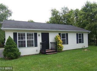 320 Yoakum Ave, Martinsburg, WV 25404