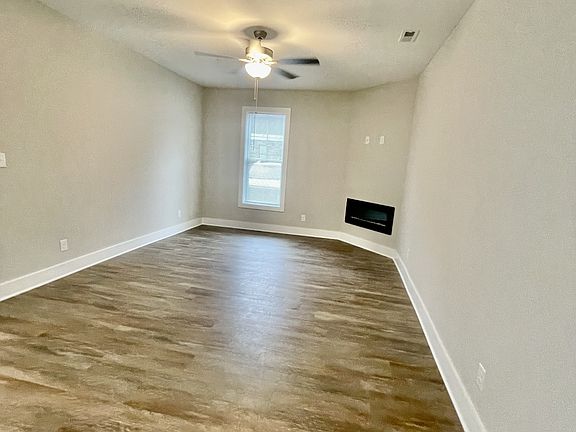 3rd image of 325 English Commons Dr #103