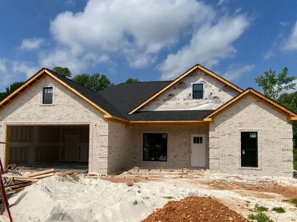 11207 Percy Dr, Tanner, AL 35671