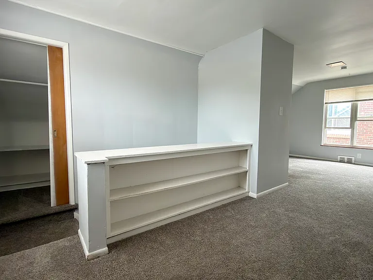 13618 Grandmont Ave — Photo 10