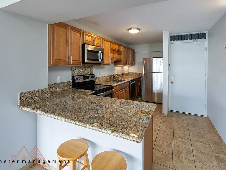 1645 Ala Wai Blvd #707 — Photo 3