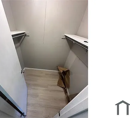 7634 Hazelcrest Dr — Photo 10