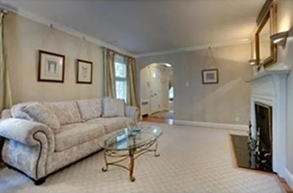 98 George St #98 — Photo 15
