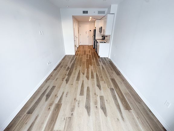 3rd image of 83-67 116th St #503