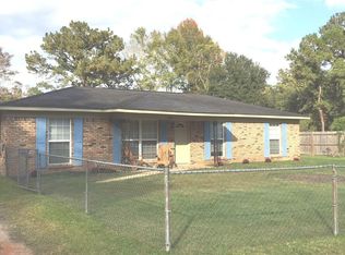 281 Orange Ave E, Satsuma, AL 36572