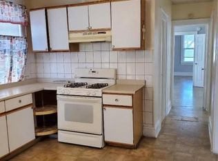 525 Maple Ave FLOOR 2, Elizabeth, NJ 07202