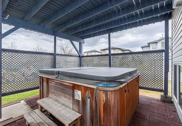 126 E Tuscarora Pl NW — Photo 32