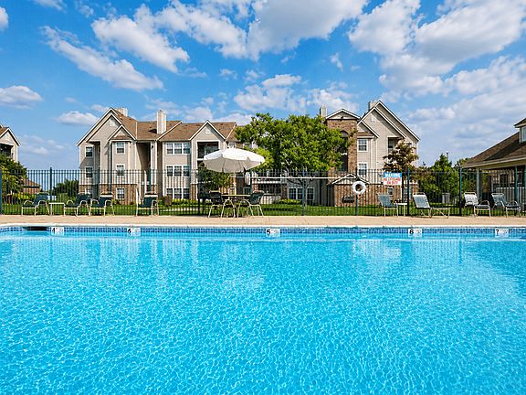 3rd image of 5300 Harry Truman Dr #2301
