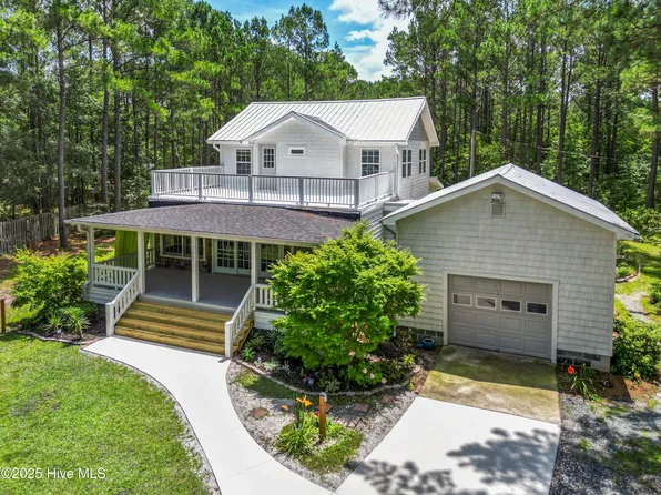 356 Old Folkstone Road, Holly Ridge, NC 28445