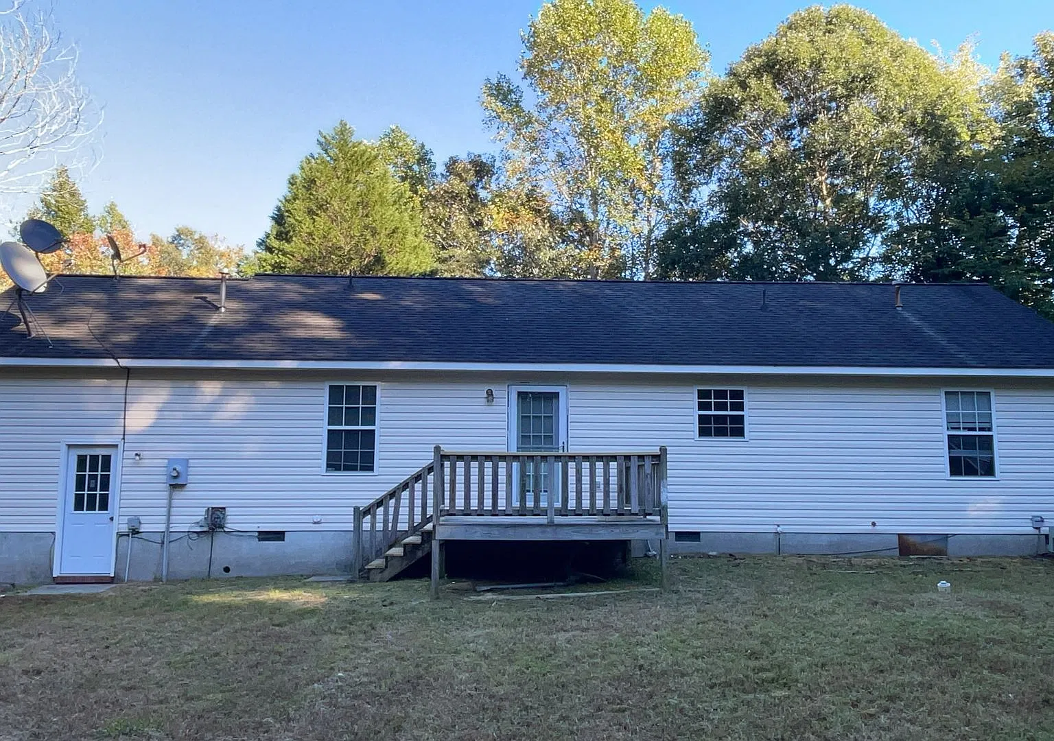 8006 Plantation Rd. Gloucester VA - Available November 1, 2026 — Photo 2
