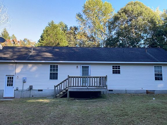 2nd image of 8006 Plantation Rd