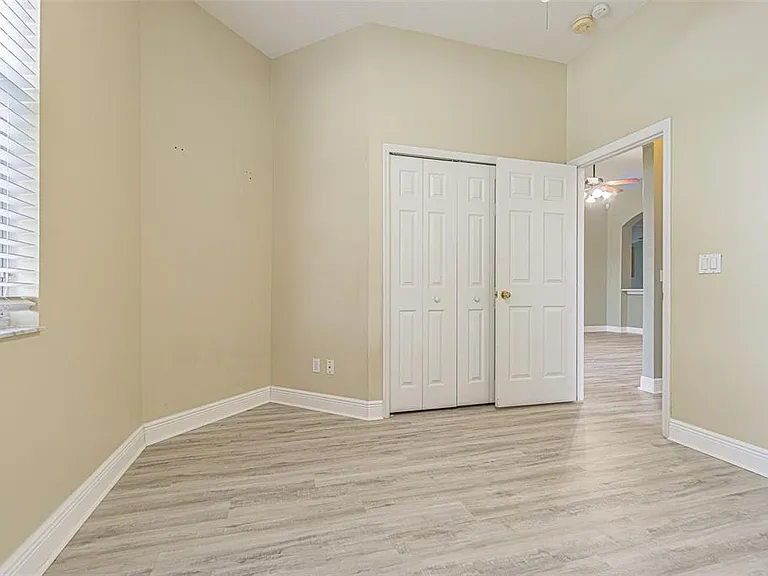 1550 Maximilian Dr — Photo 15