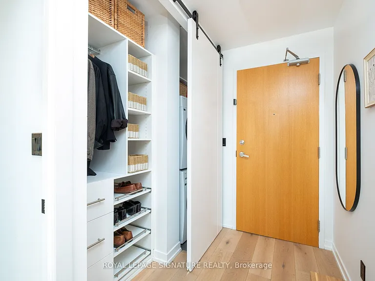 36 Howard Park Ave #610 — Photo 26