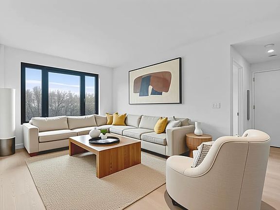 4th image of 827 Sterling Pl #6D
