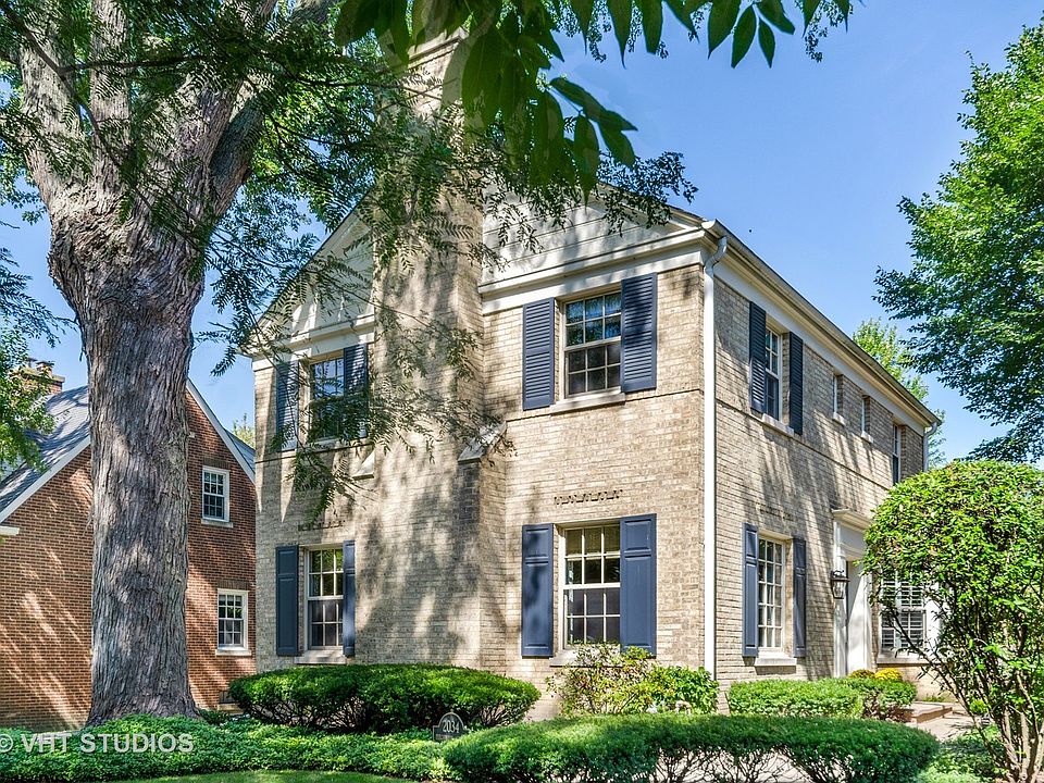 1st image of 2034 Beechwood Ave