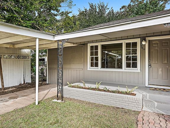 4th image of 7411 Corpus Christi St