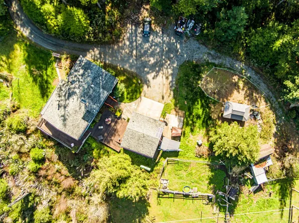 2917 Wood Gulch Rd, Eureka, CA 95503