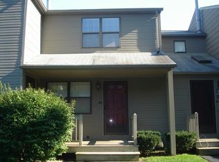 203 Pinewood Dr #203, Smithfield, RI 02917