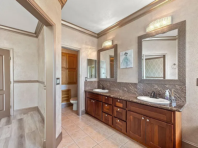 9448 Pournelle Ct — Photo 44