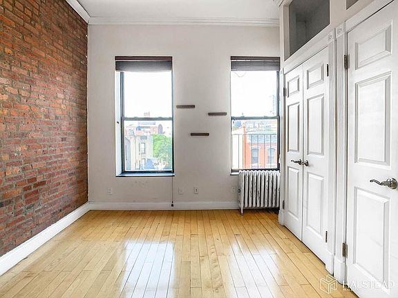 4th image of 75 E 3rd St #E2