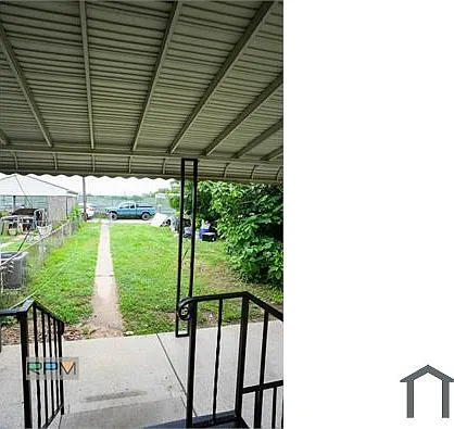 6717 Woodley Rd — Photo 17