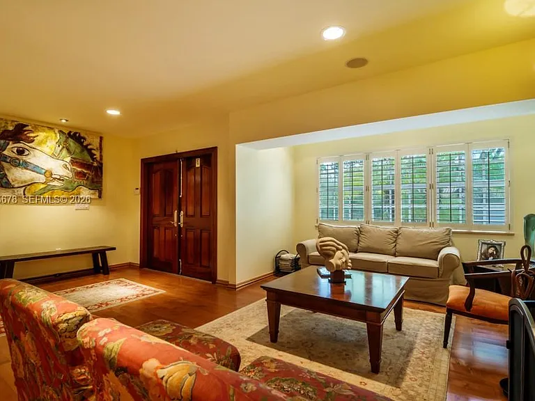 1237 Aduana Ave — Photo 10