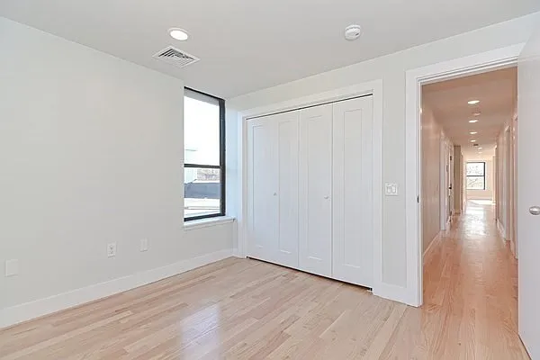 1674 Beacon St #2 — Photo 15