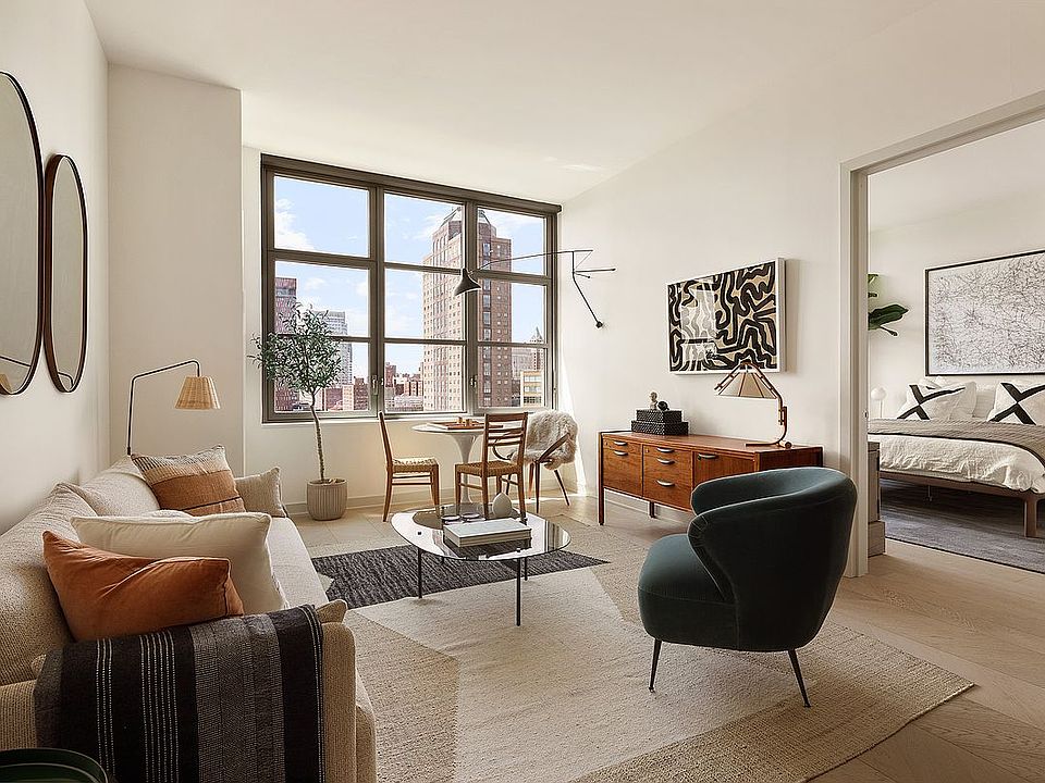 1st image of 115 York St #18G