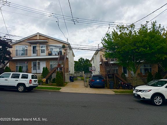 2nd image of 134-142 Monahan Ave