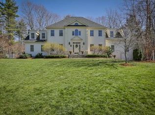 12 Falcon Ridge Dr, Hopkinton, MA 01748