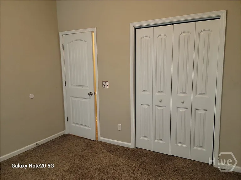 104 Clydesdale Ct — Photo 23