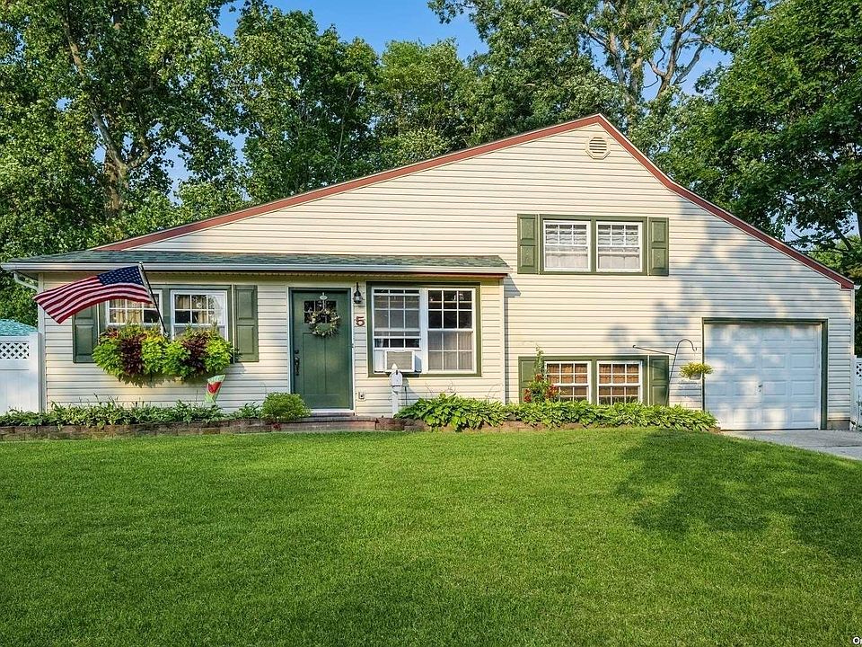 1st image of 5 Wadsworth Place