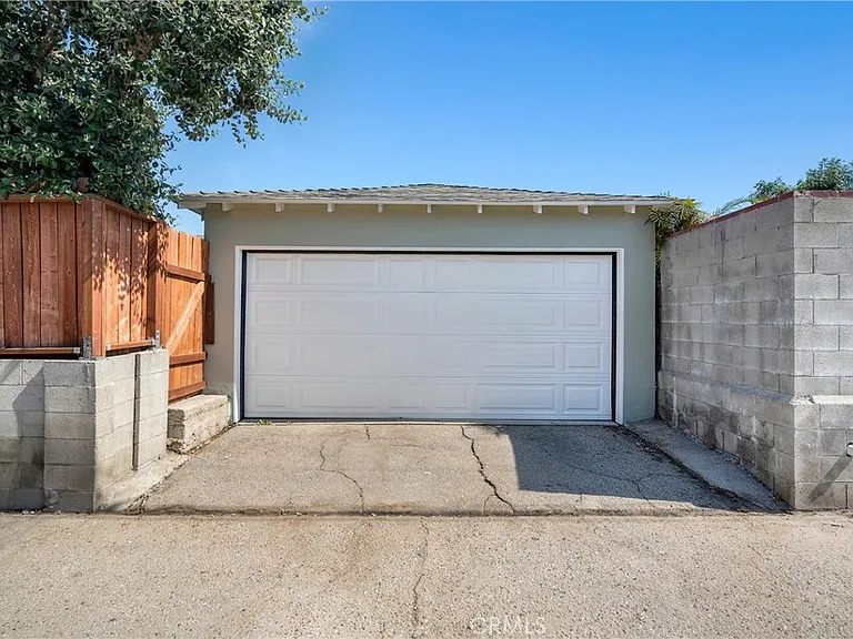 16824 Calahan St — Photo 27