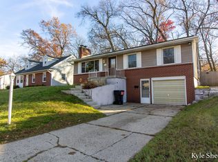 1480 Maplelawn St SW, Wyoming, MI 49509