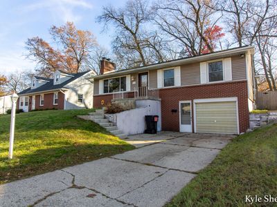 1480 Maplelawn St SW, Wyoming, MI, 49509