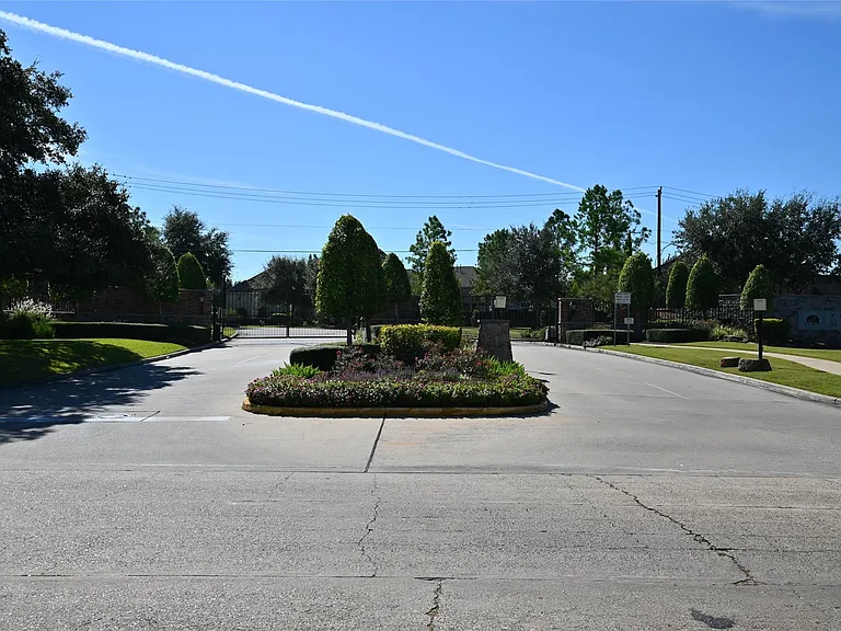 1126 Sopris Dr — Photo 33