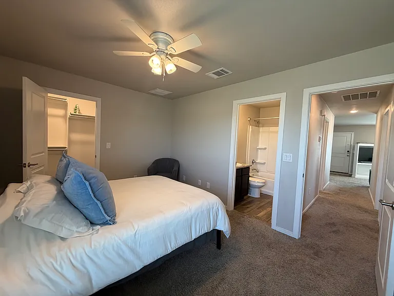 2608 Winfield Ave — Photo 17