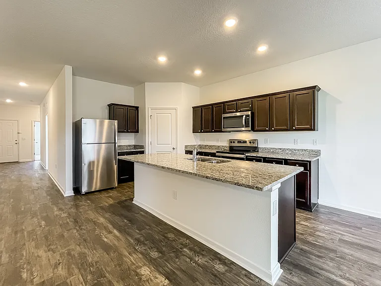 Riverstone — Photo 27