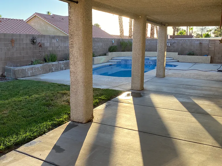 Covered patio, 100% private backyard one-story home with open floorplan.