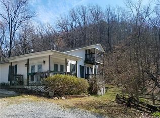 6671 Fox Gap St, Morganton, NC 28655