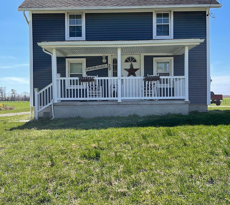 1st image of 29 Pine Tavern Rd