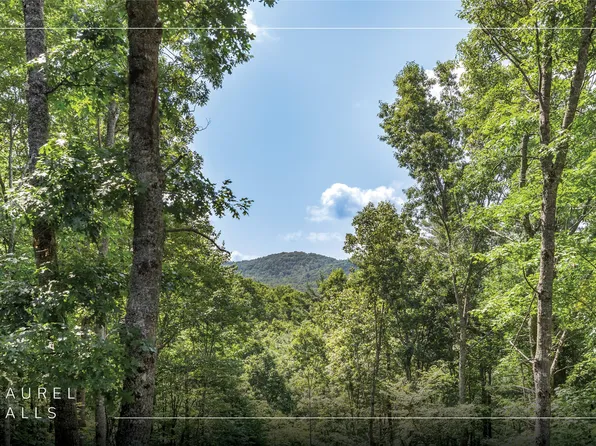 122 Forestdale Drive, Glenville, NC 28736
