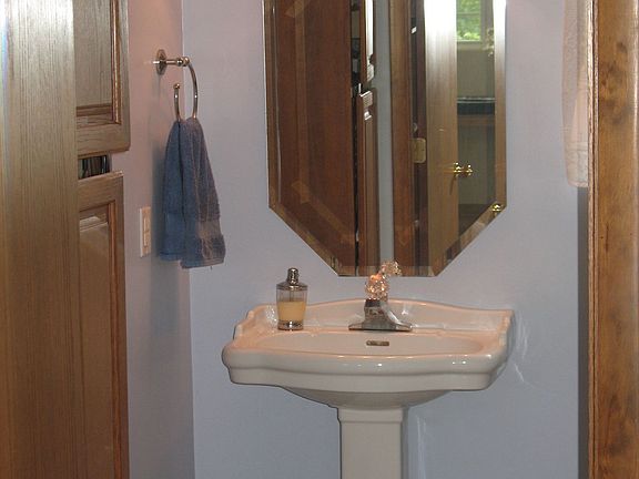 Master bath sink and cabinets