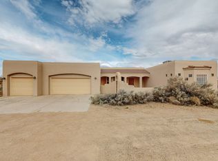 1305 45th St NE, Rio Rancho, NM 87144